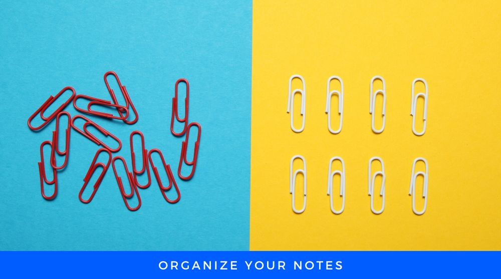 Organize your notes Paper pin With yellow and Blue Background